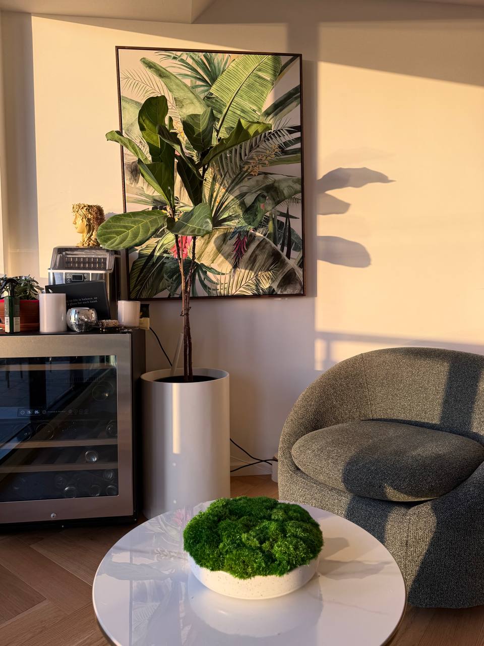 Large preserved moss centrepiece ceramic bowl – lifestyle shot